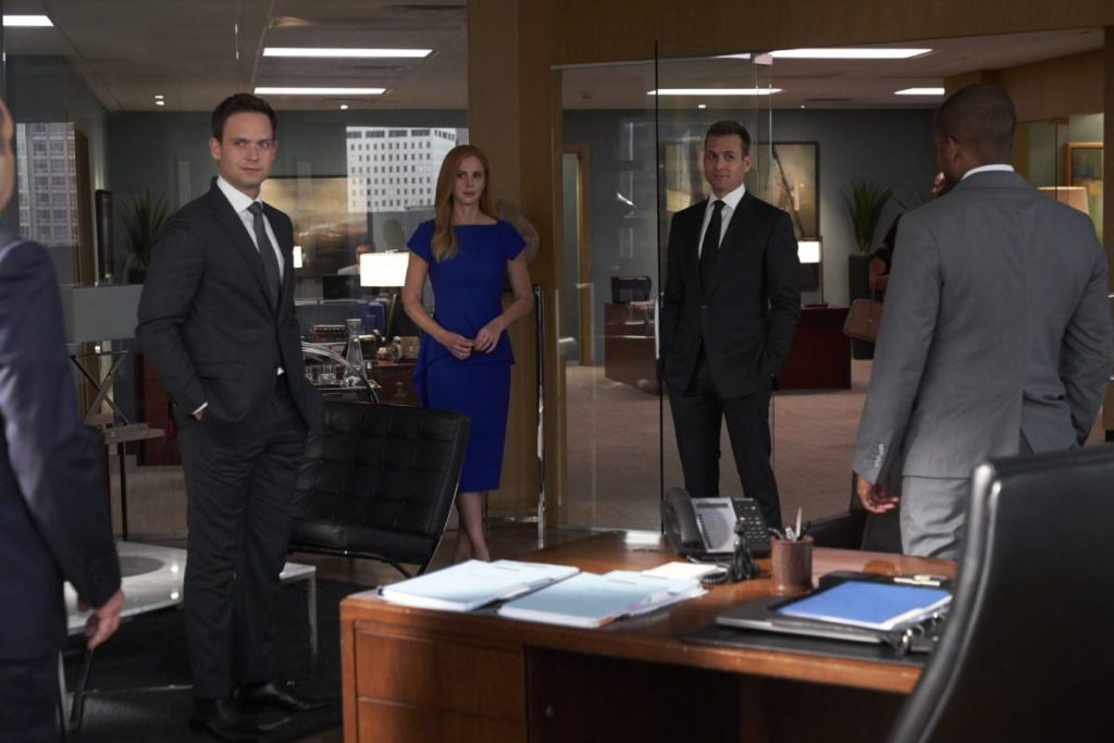 suits--thedigiweb-must-watch-series-in-your-lifetime